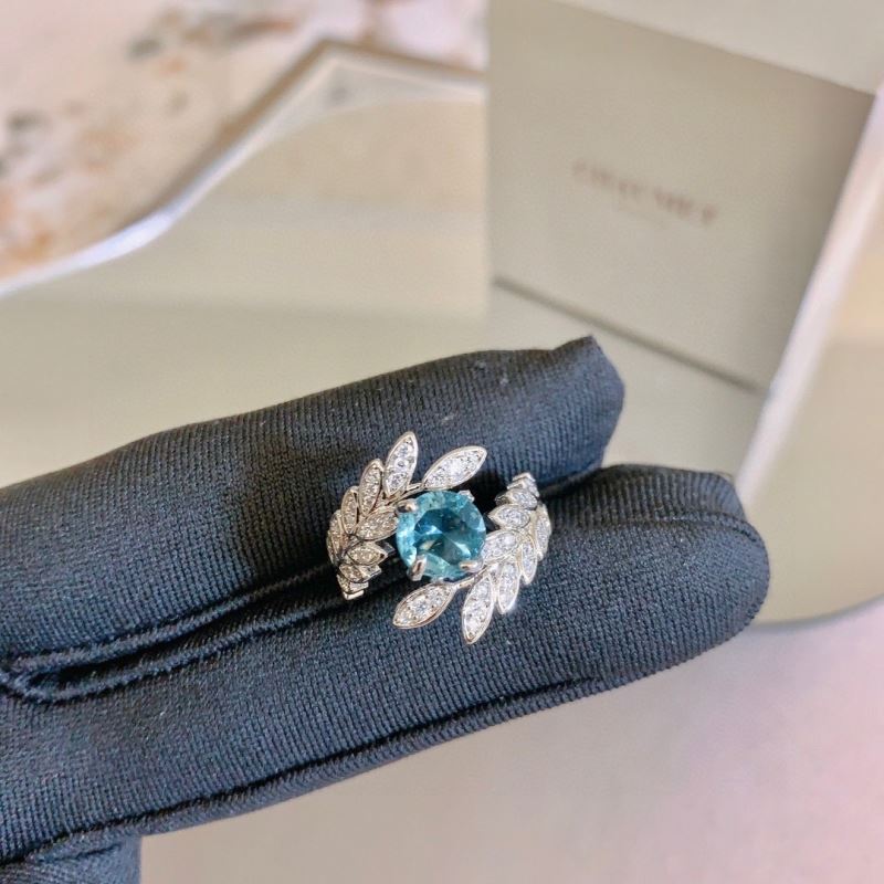 CHAUMET